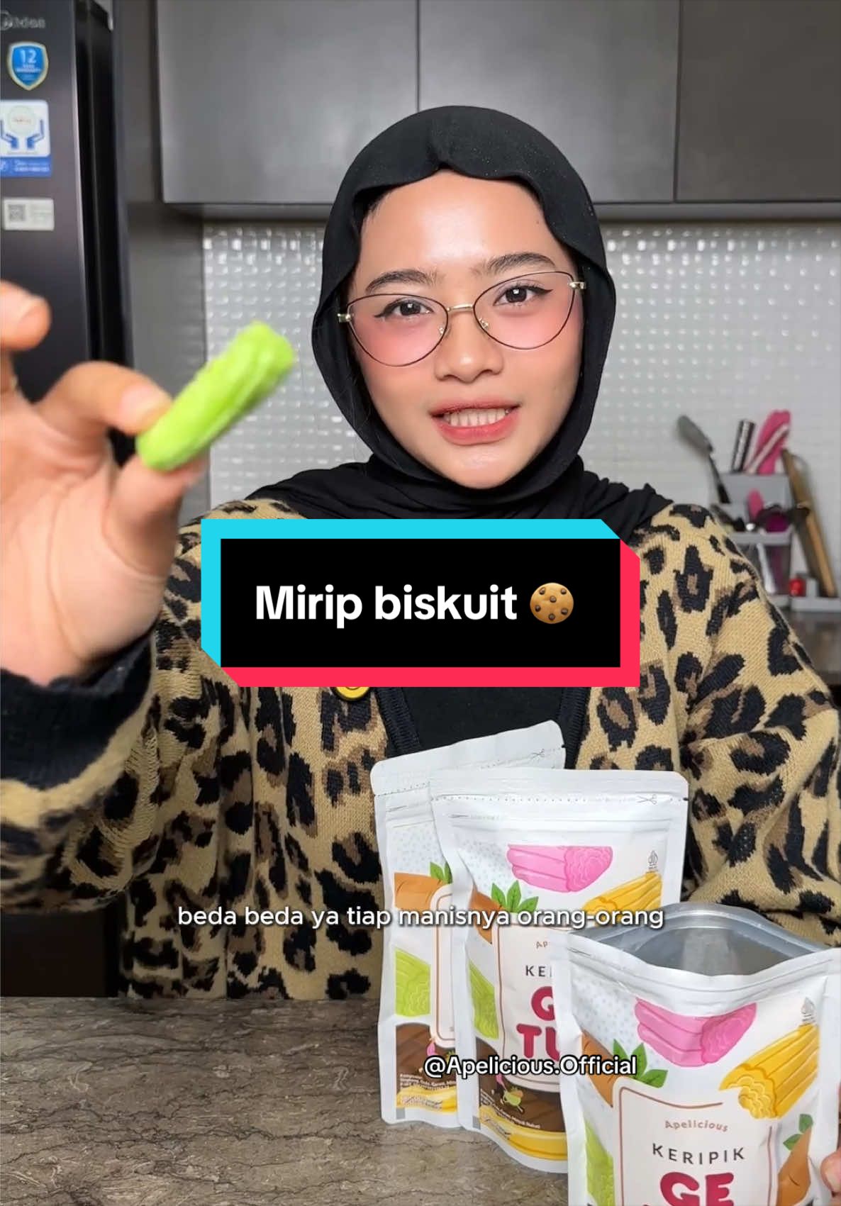 @APELICIOUS OFFICIAL