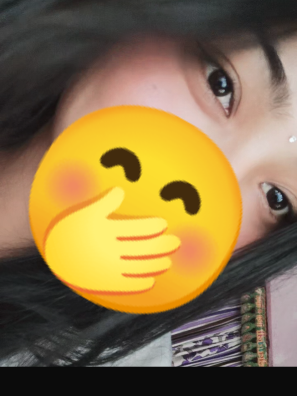 @Shifa_🌻