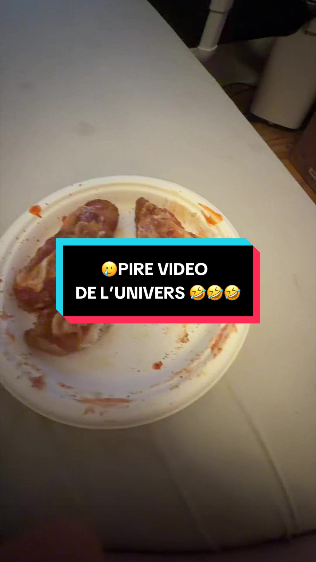 @𝓣𝓱𝓮𝓜𝓸𝓷𝓽𝓻𝓮𝓪𝓵𝓖𝓲𝓻𝓵