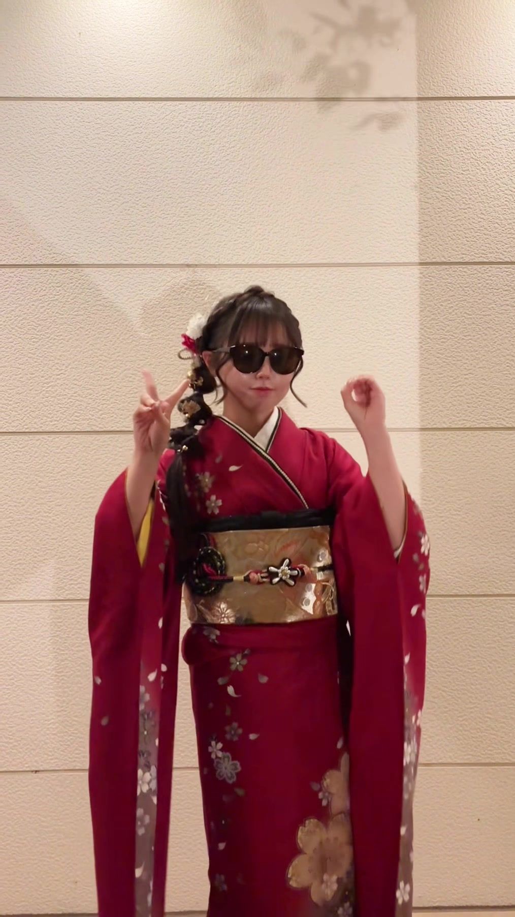 @リュ・インエ