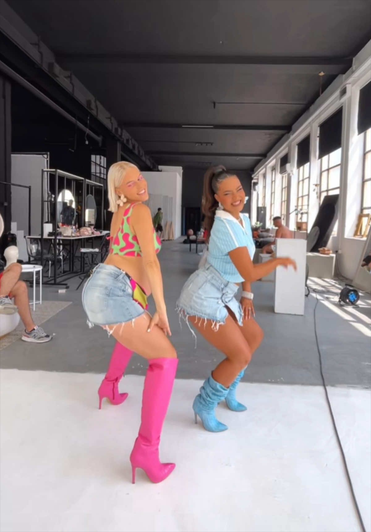 @Indodjija