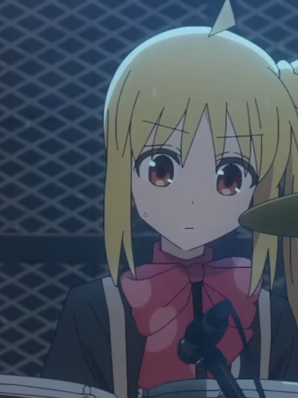 @AR3Z (｡&bull;̀ᴗ-)✧
