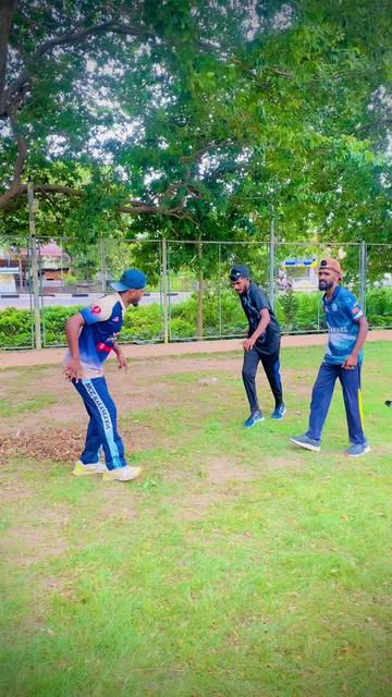 @Rowdy Black Lakshan