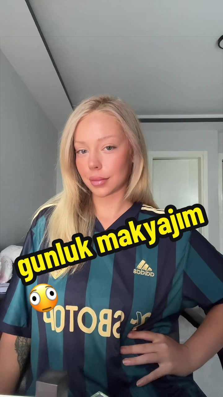 @SELENA KOC