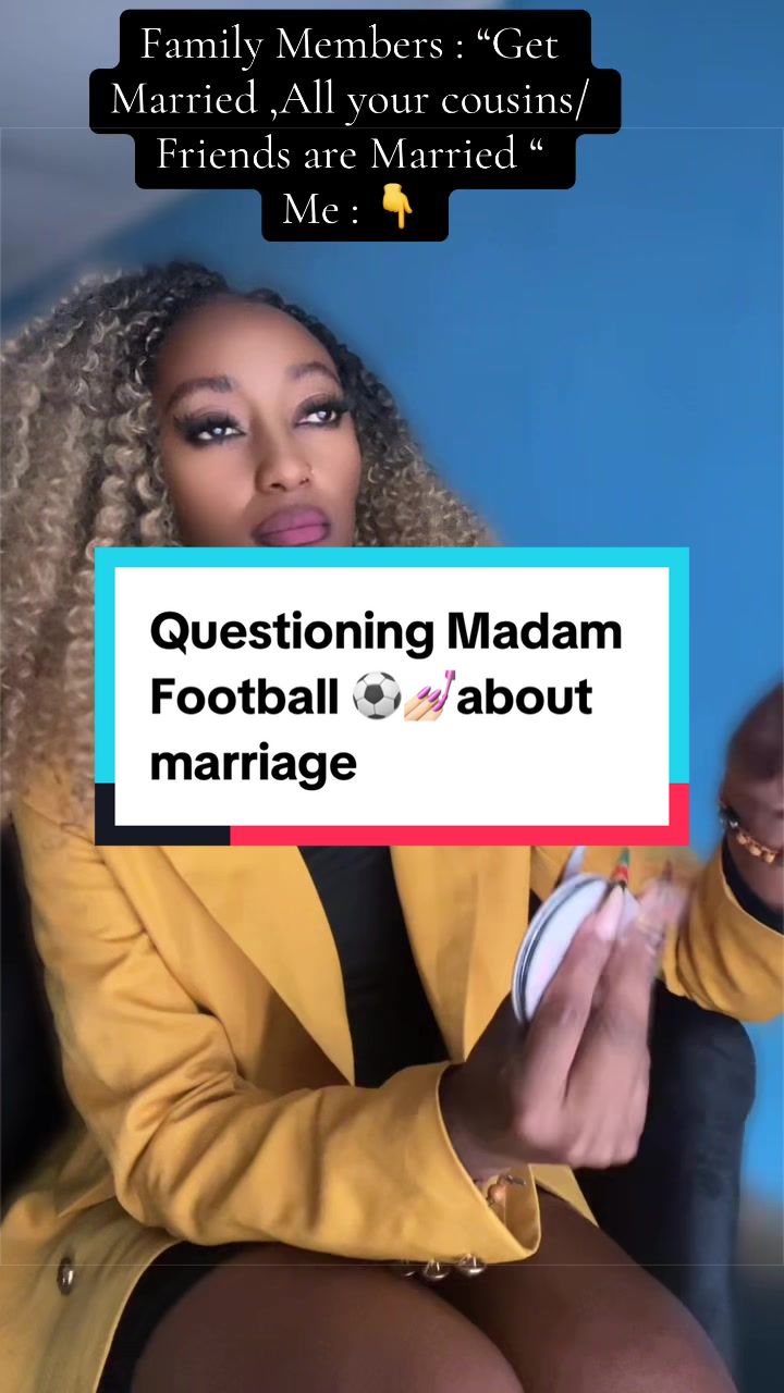 @Madam Football ⚽️💅🏻
