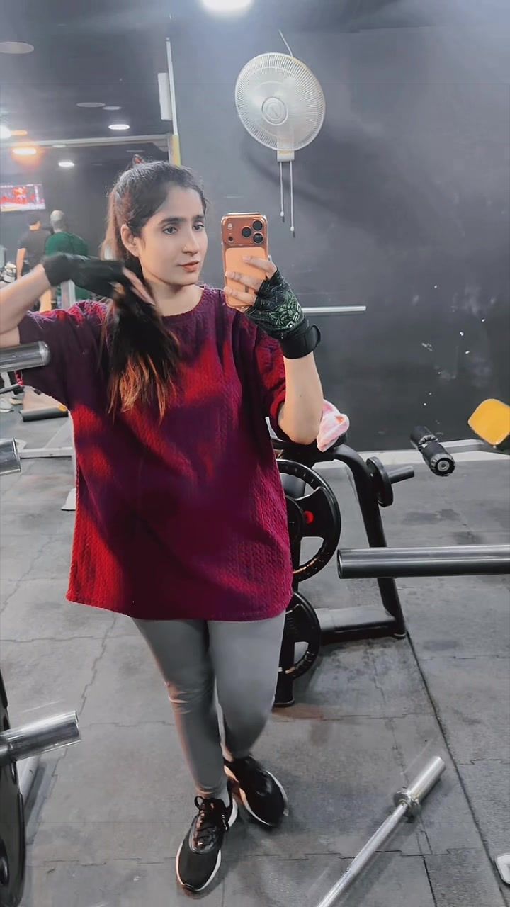 @Mahrunisa