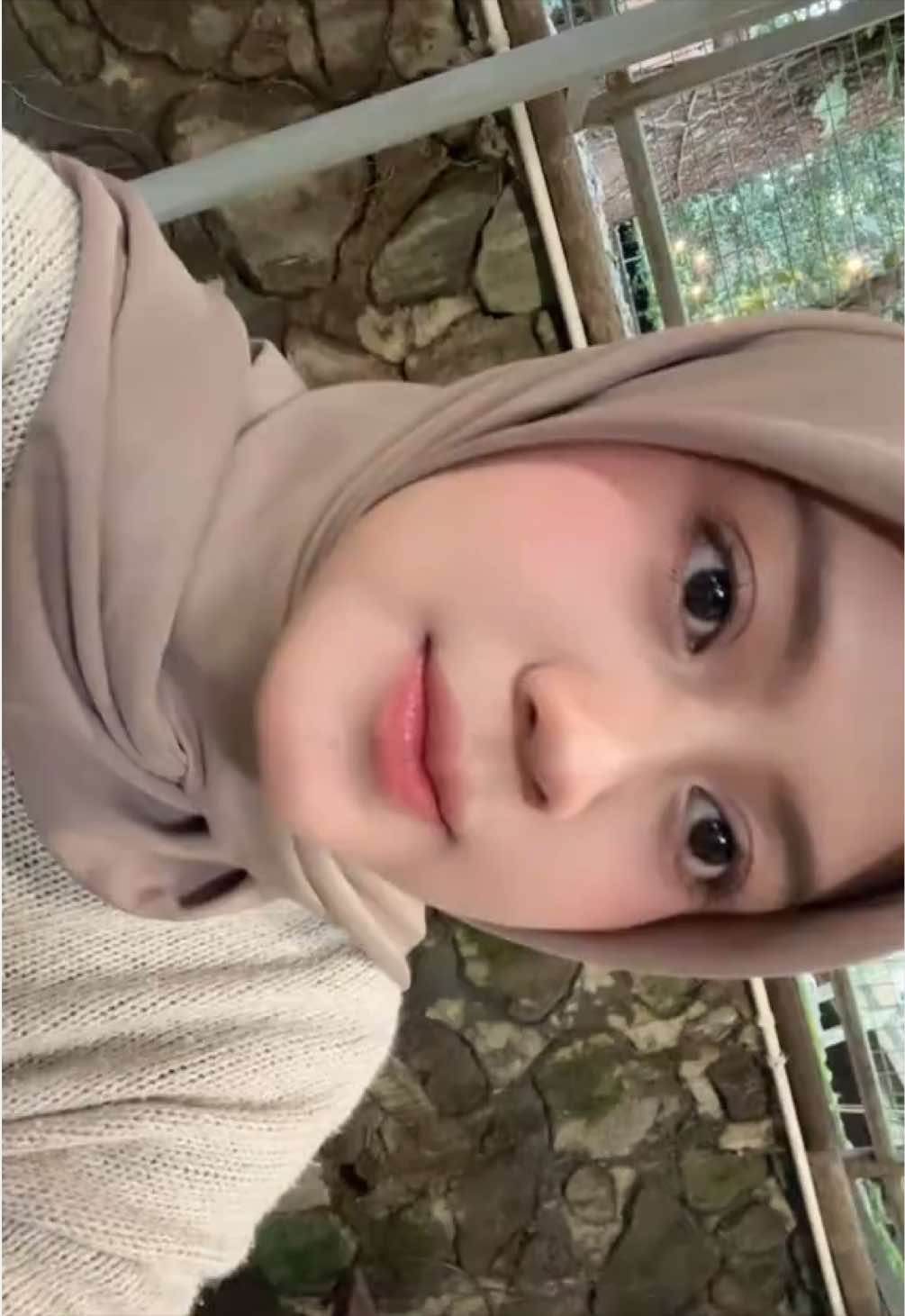 @Tiaraadlma • ig: tiaraadlma