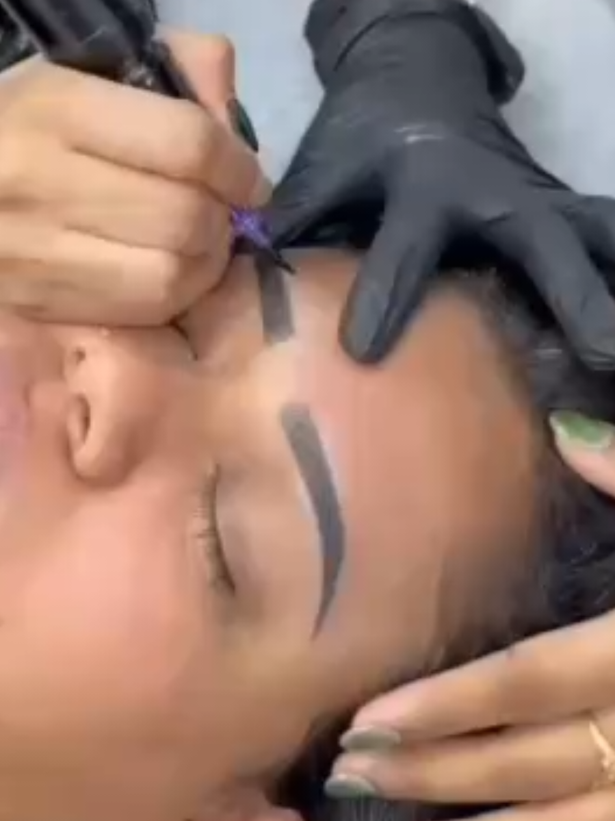 @Ry Beauty studio