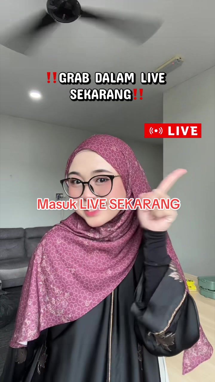 @Dilynahijab