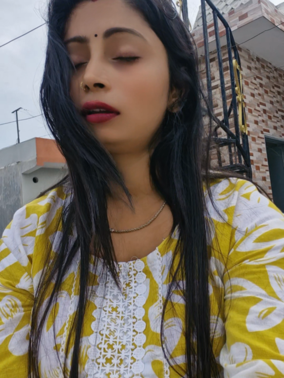 @cute girl 🥰🤪 snehgupta