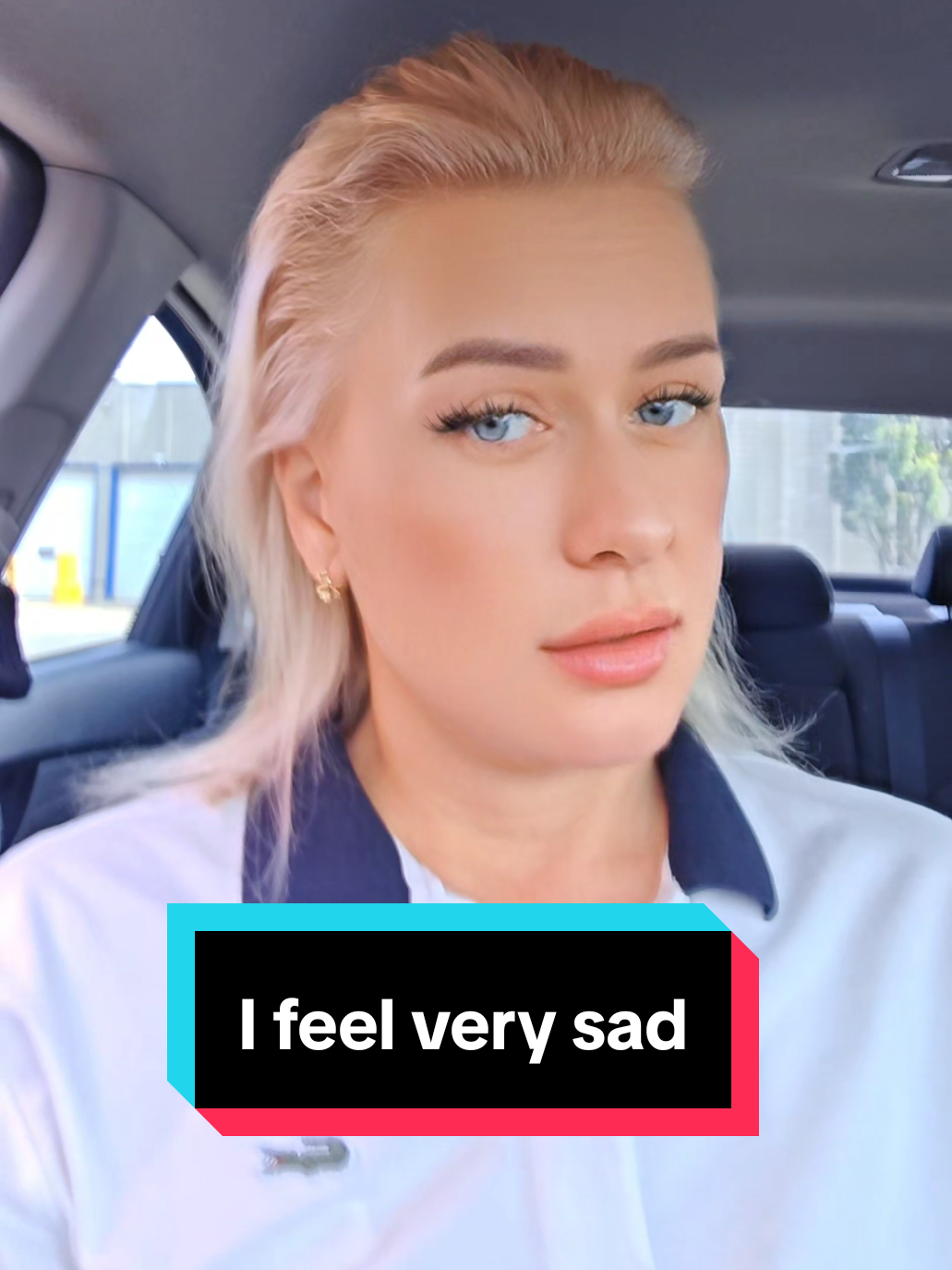 @Blue Eyes Blondie 💋