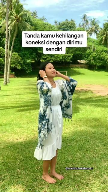 @wanitaberkelascom