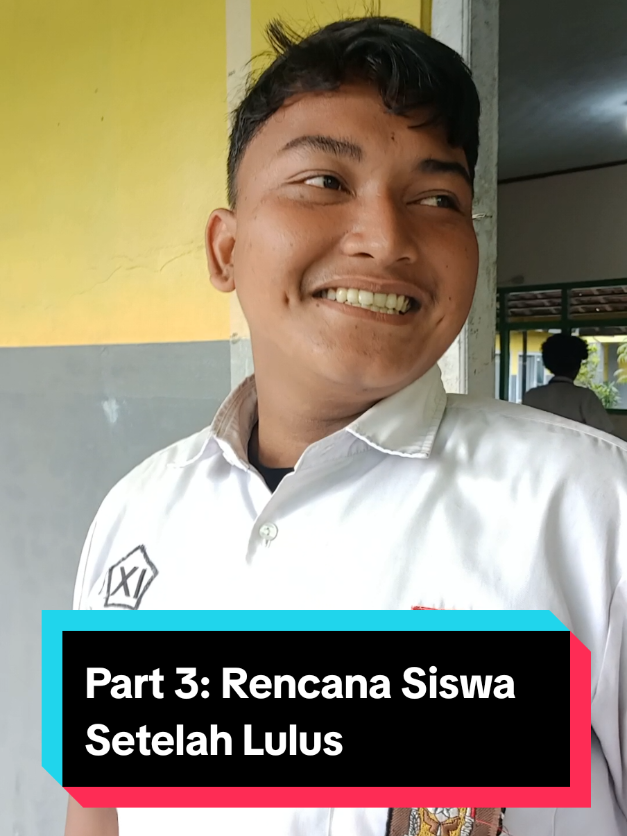 @Galeri Bu Ni di Sekolah