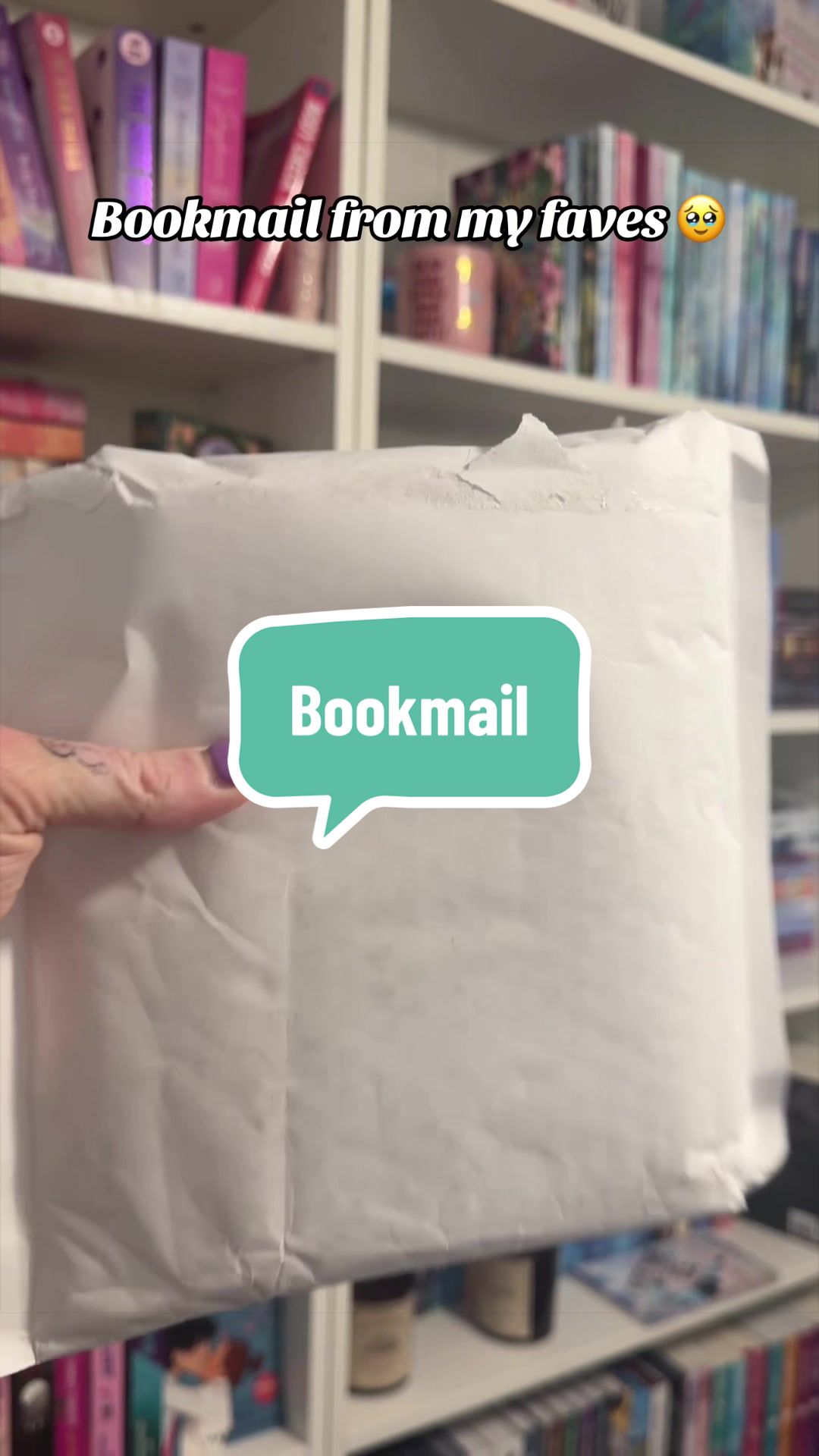 @thequeenofbooks