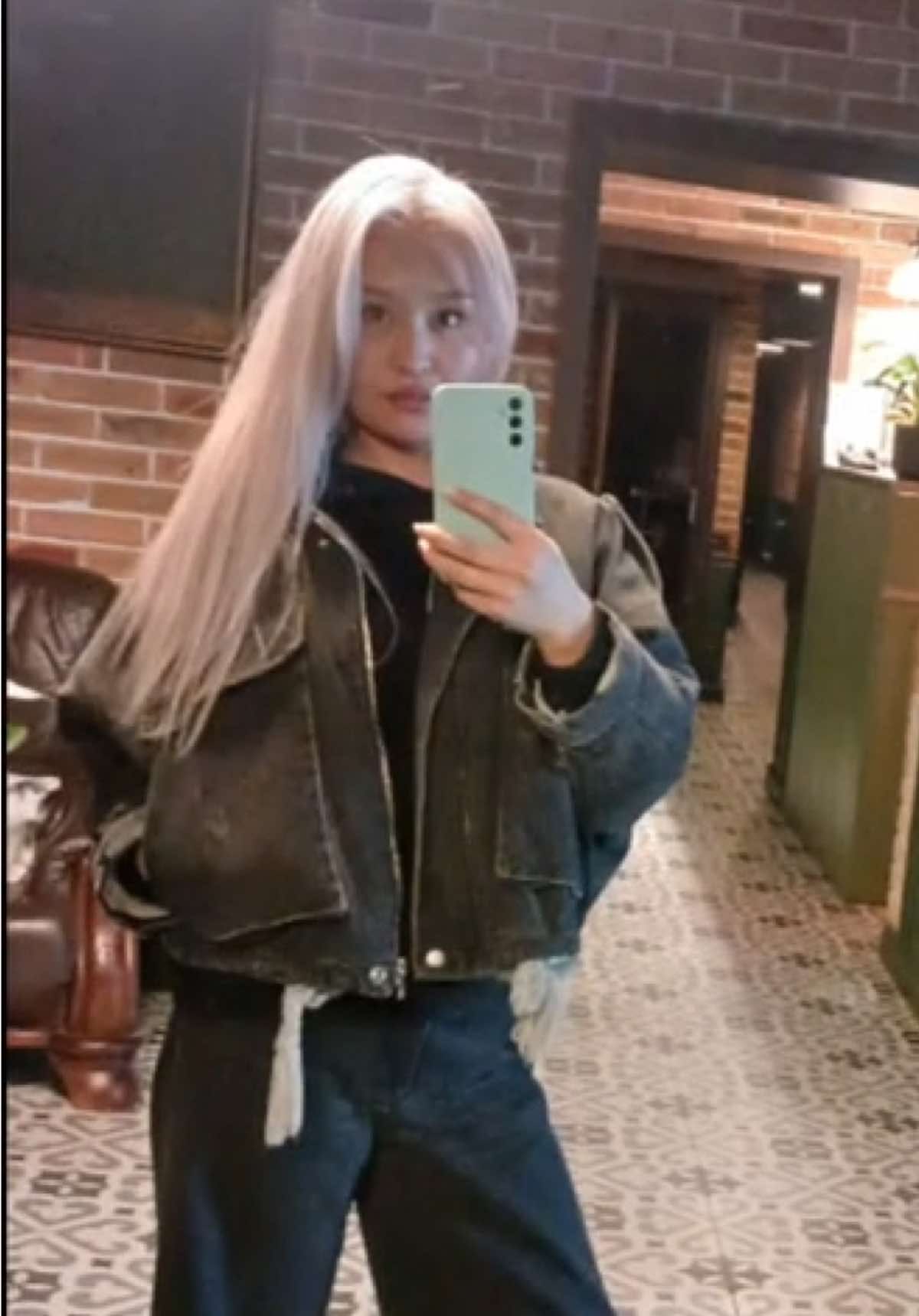 @Eleonora_blond_