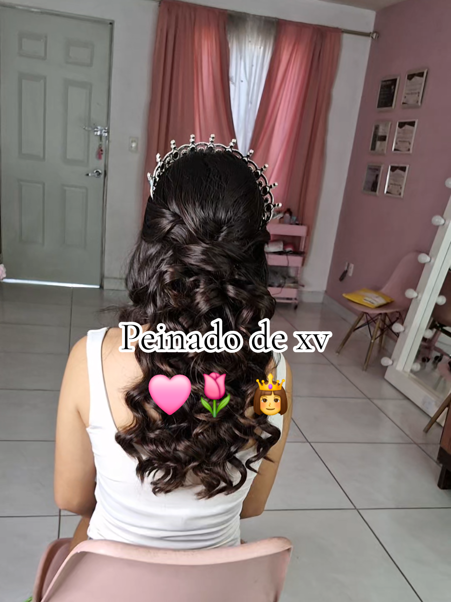 @Priscila López makeup🔮💗
