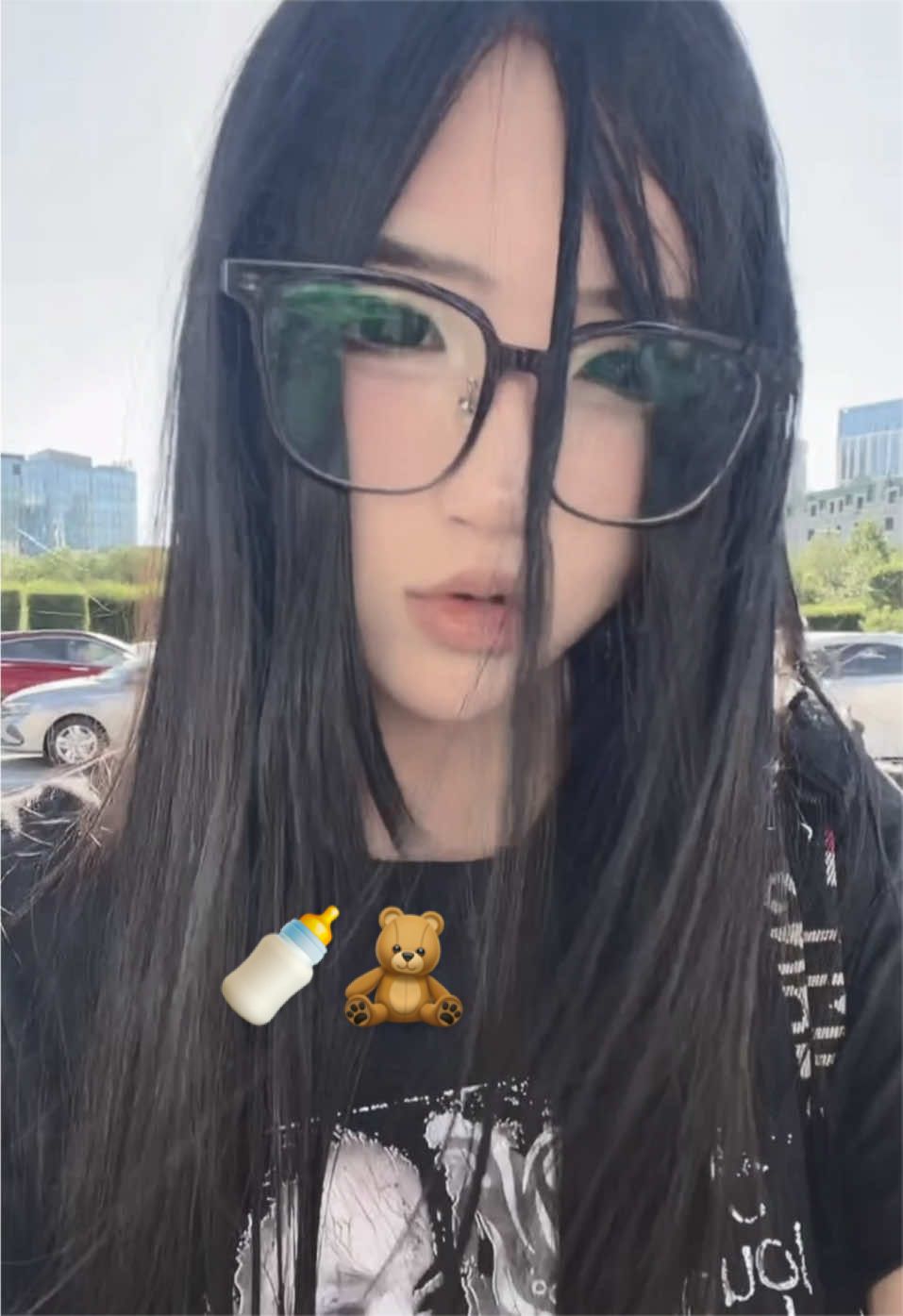 @la
