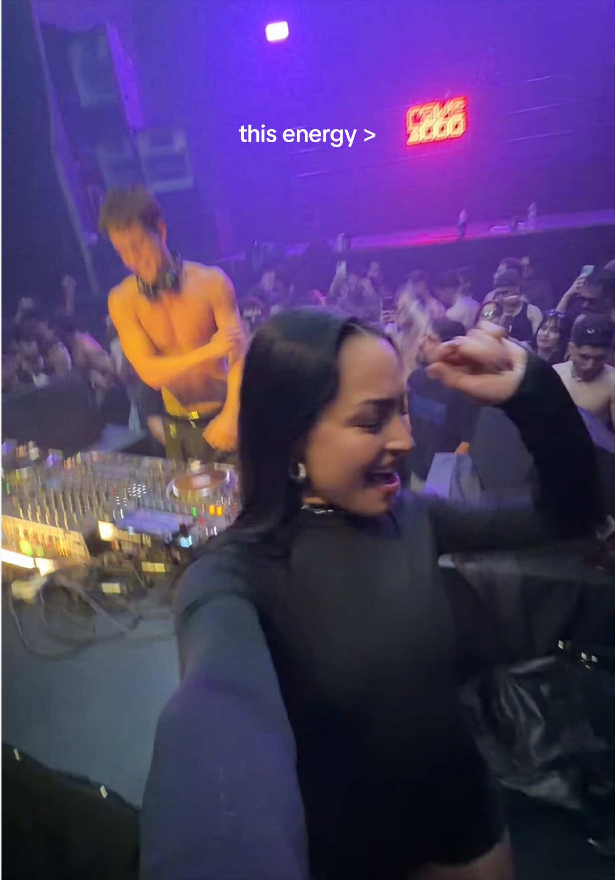 @Anahi Vega