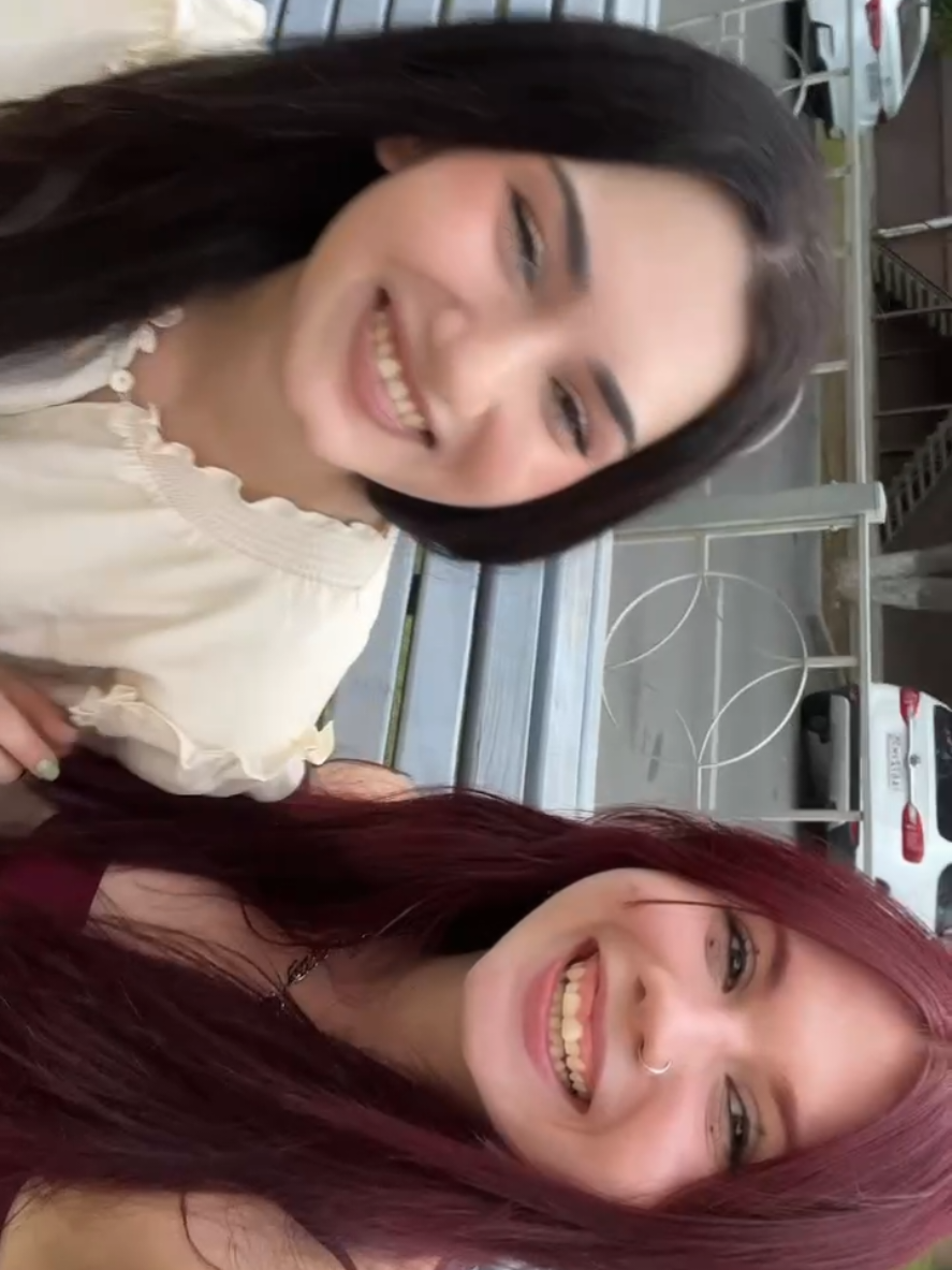 @Sophie.