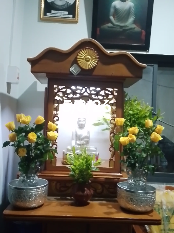 @RoseWaiWaiPhyo Phyo