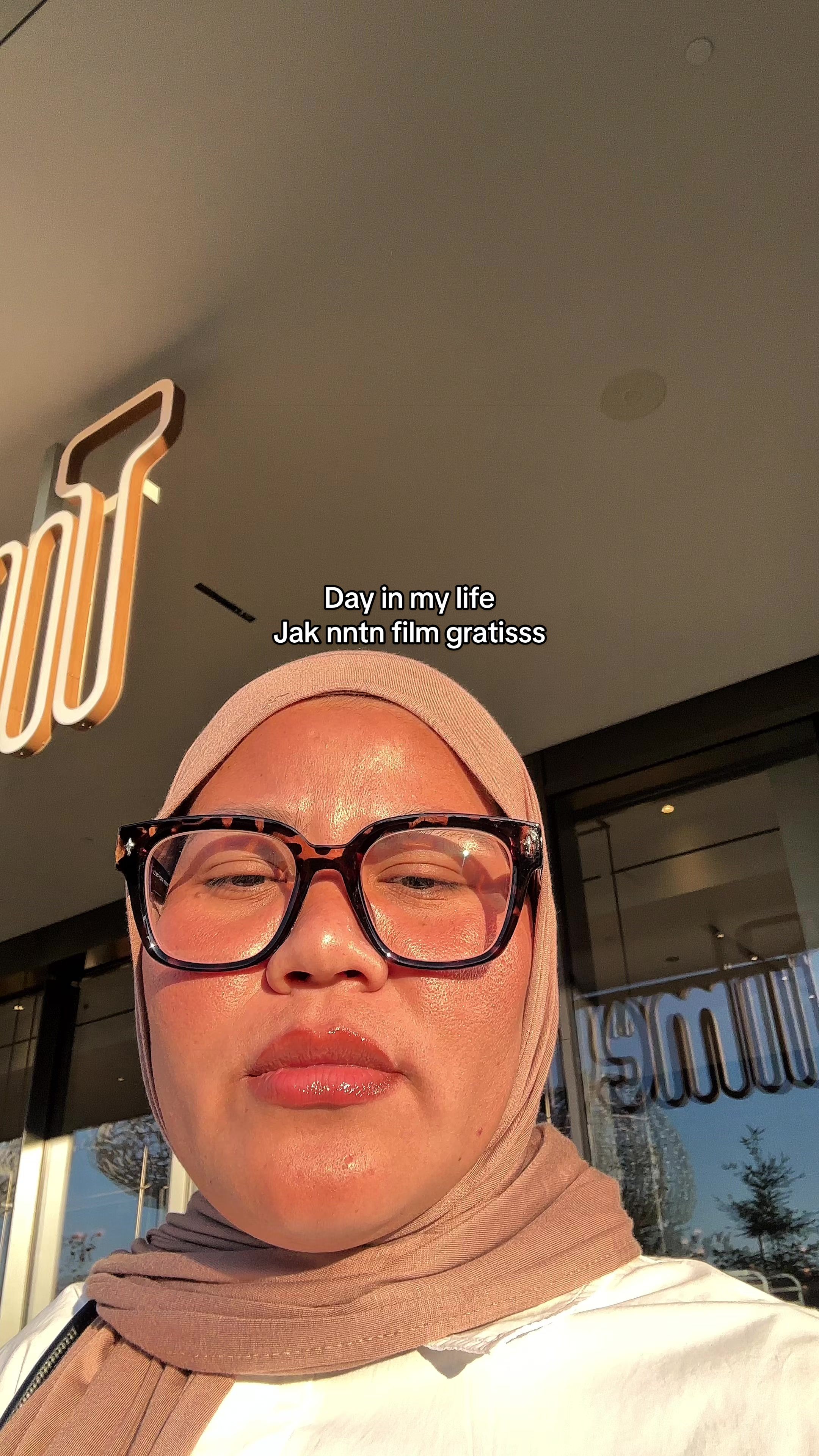 @Markis