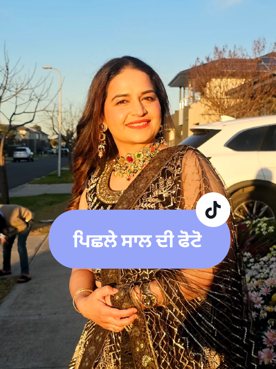 @Mandy Bains