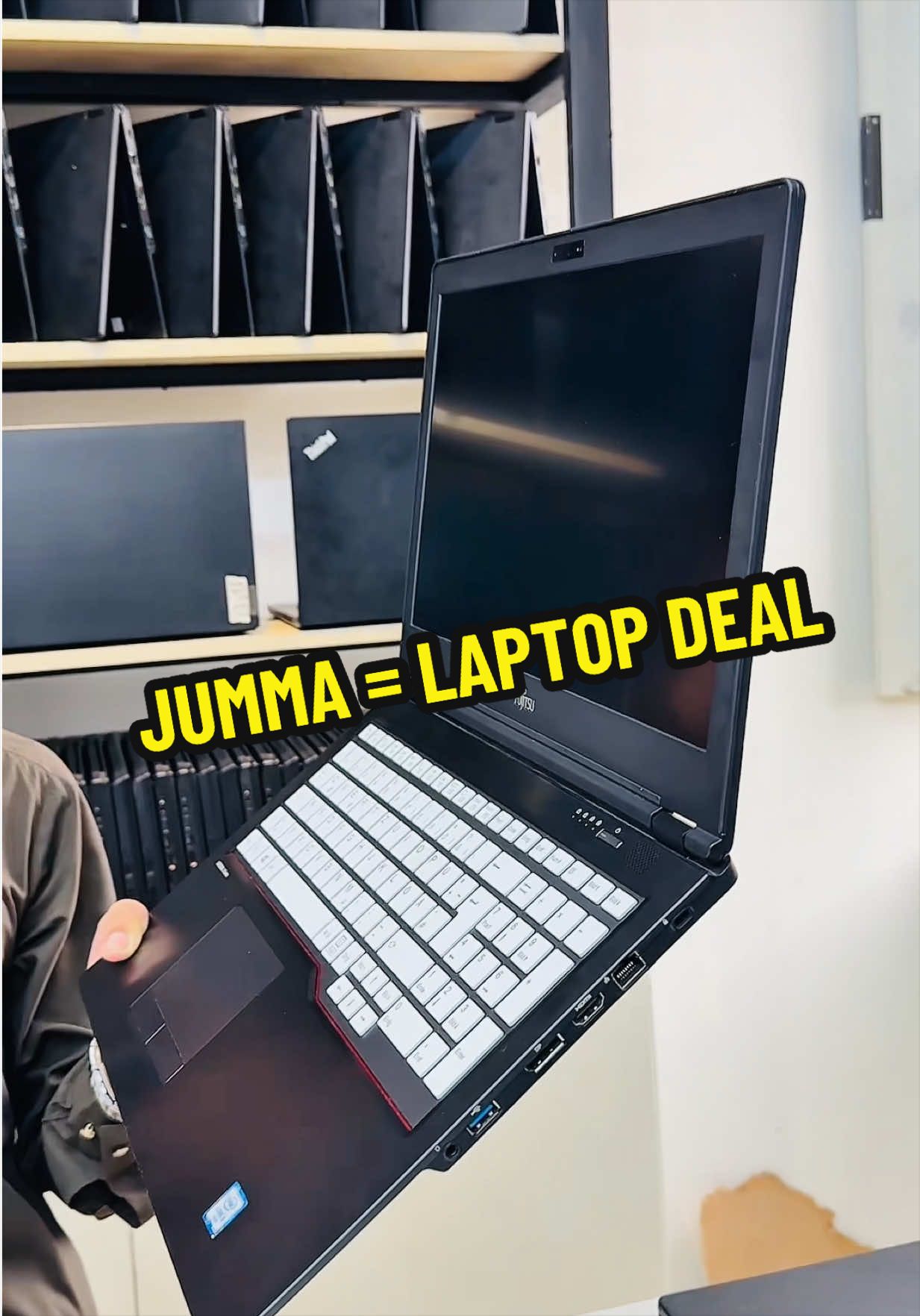 @Laptop Wale💻