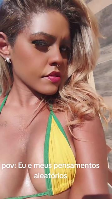 @NEGA LOIRA 🌺🌊🐚☀️💞🌙😘😘
