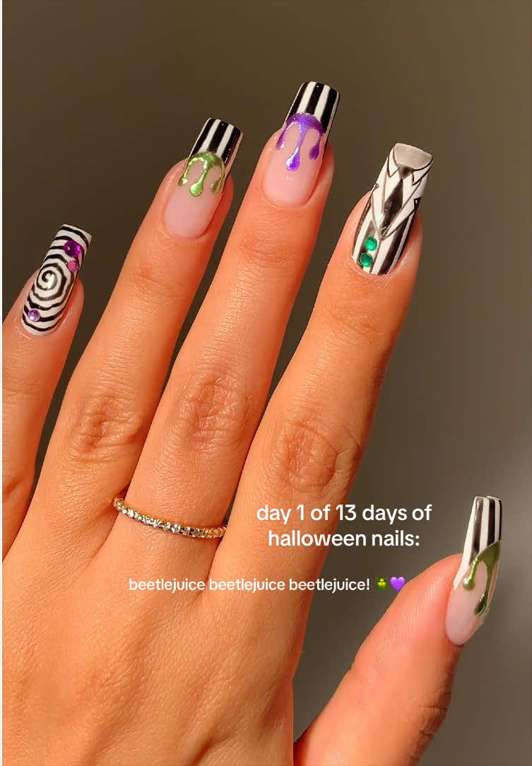 @denasnails ☆
