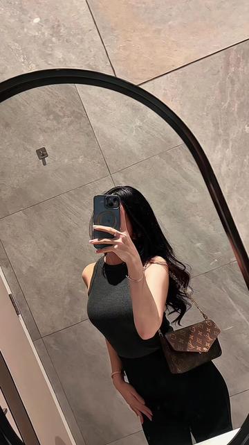 @Sherlynesia
