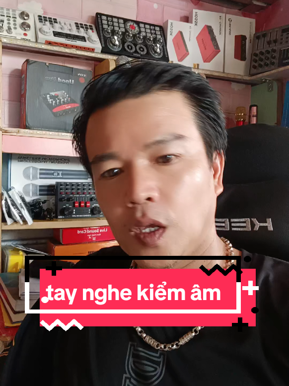 @HOÀNG LONG míc hát live
