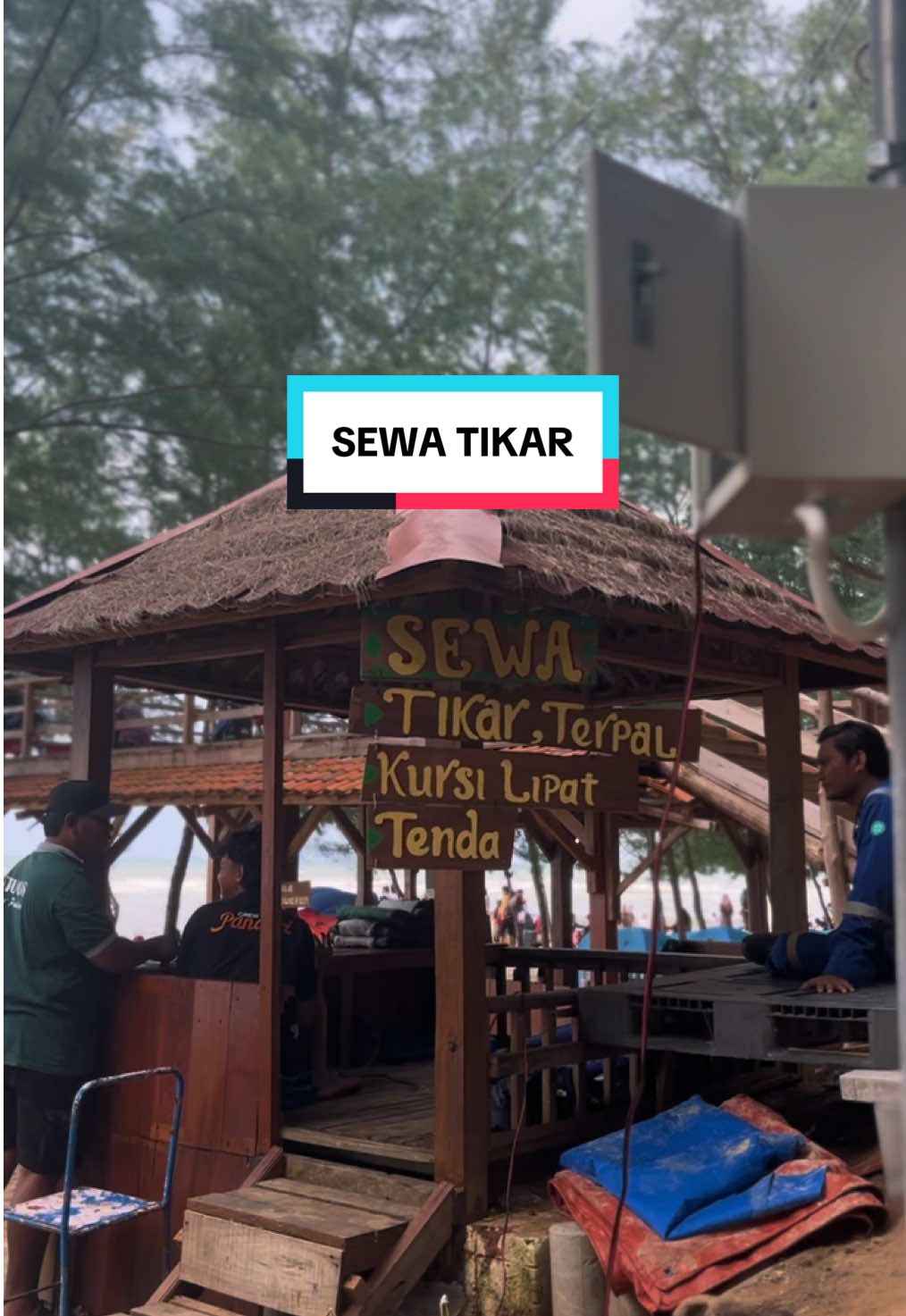 @Pantai Panduri Tuban