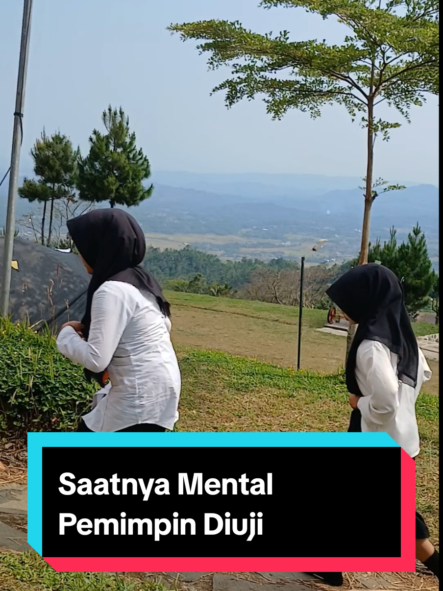 @Galeriku_di_Sekolah