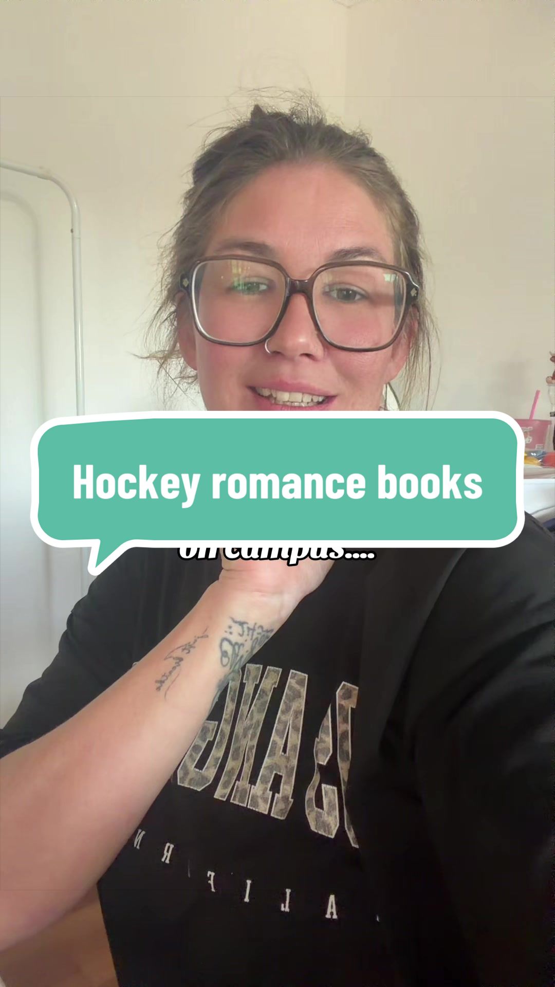 @thequeenofbooks