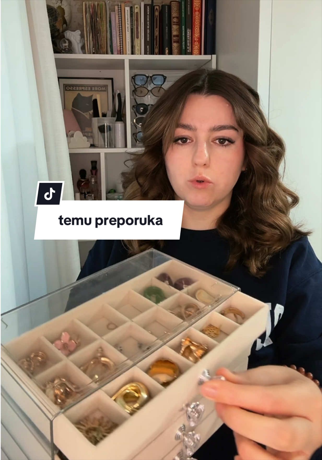 @Adelina Ćatić