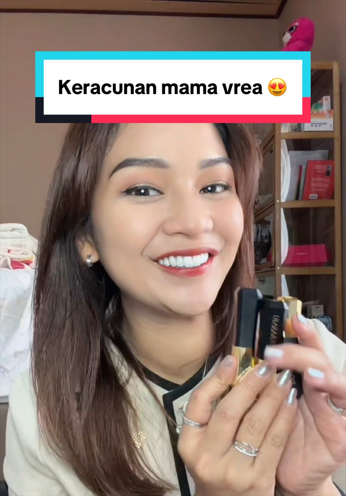 @Skin Solutionist