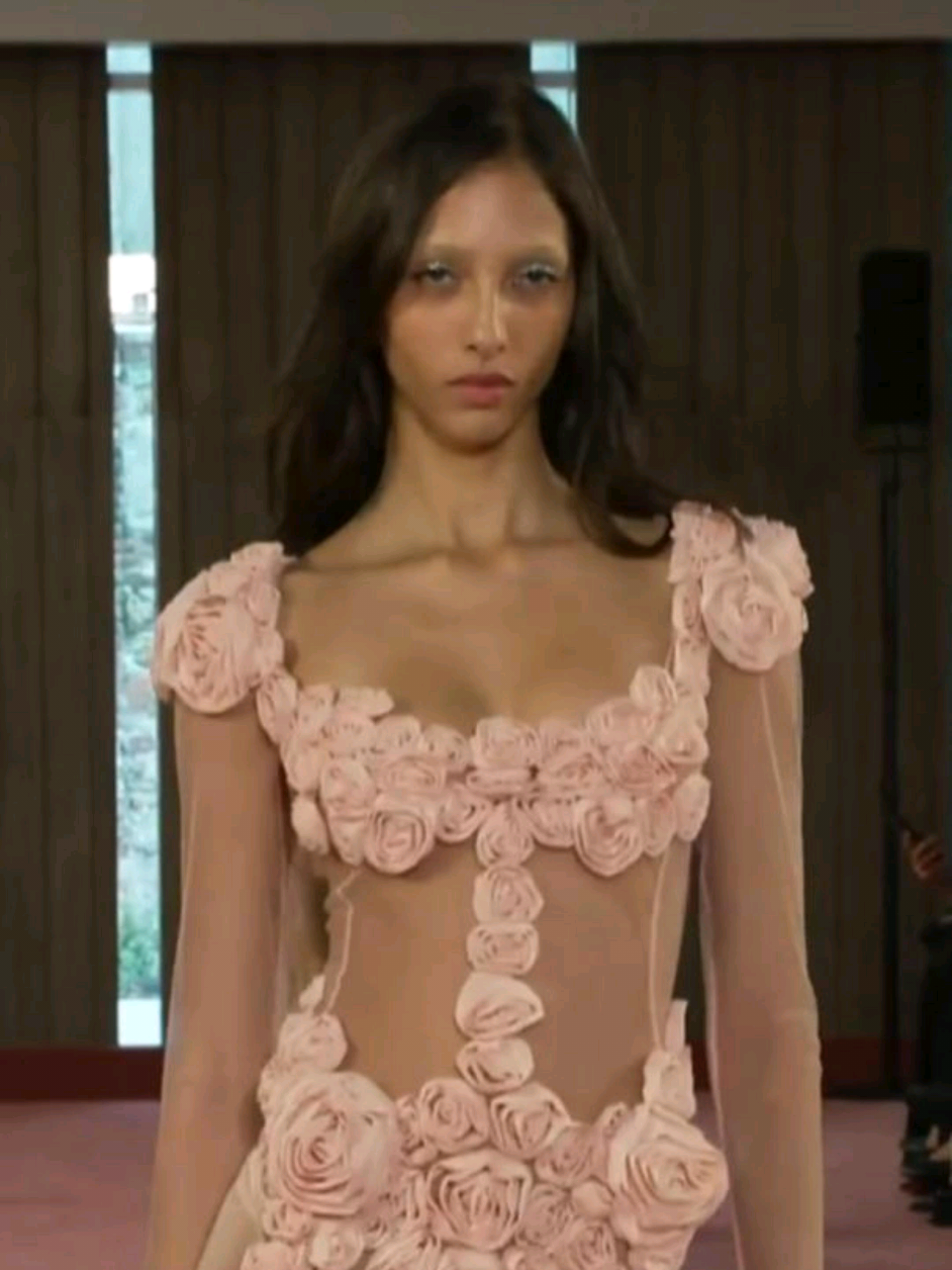@Runway_Collections