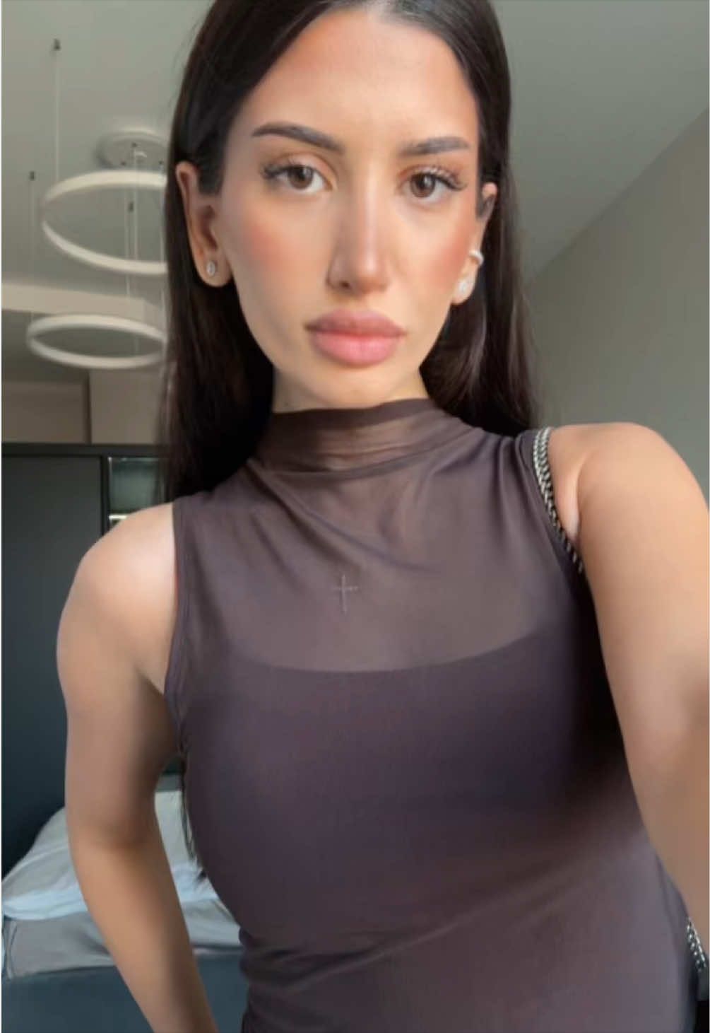 @El