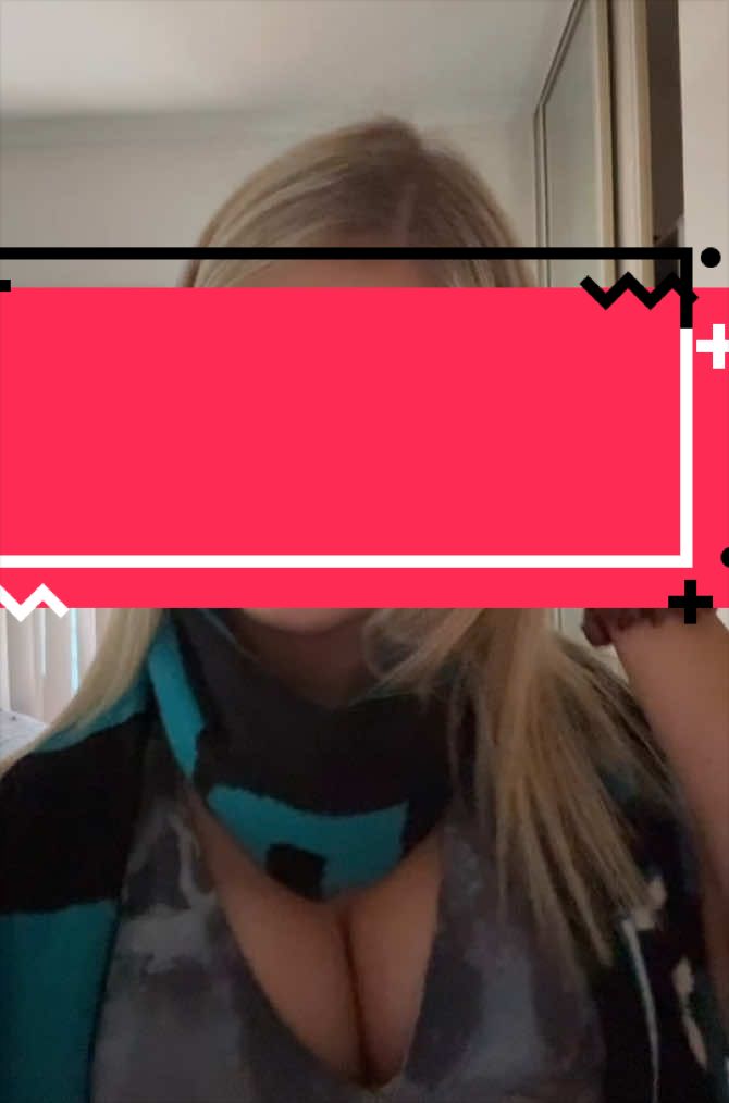 @℠