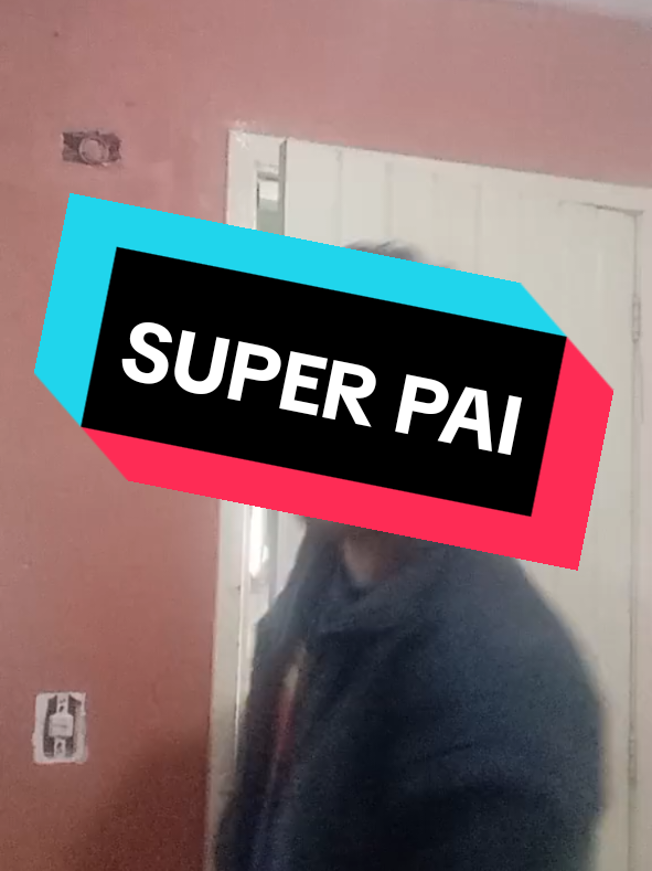 @CLARK KENT 🇺🇲