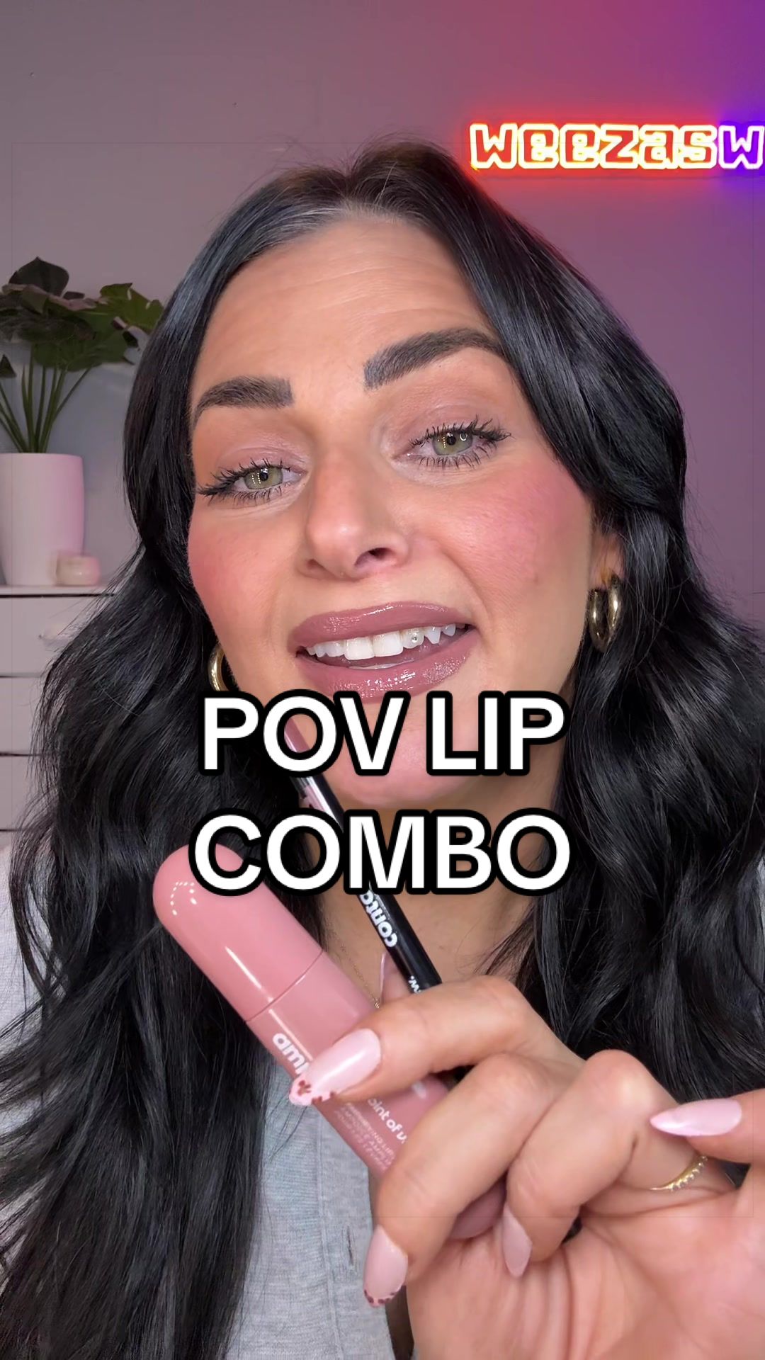 @weezasworld