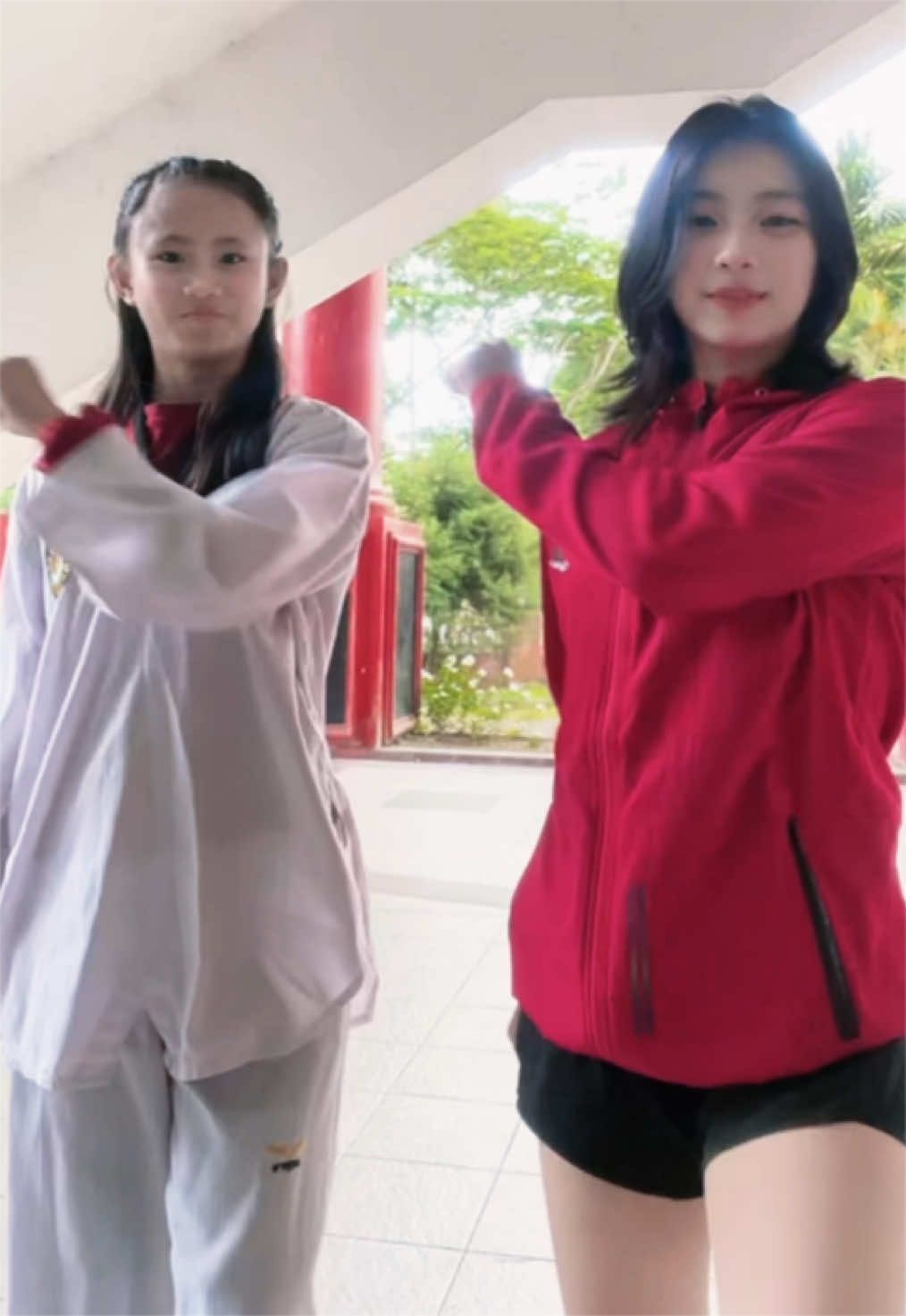 @凱齊婭