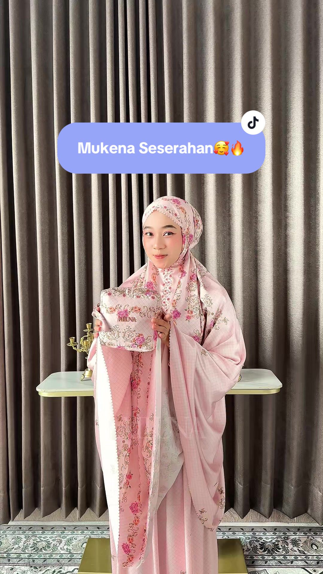 @Alluna