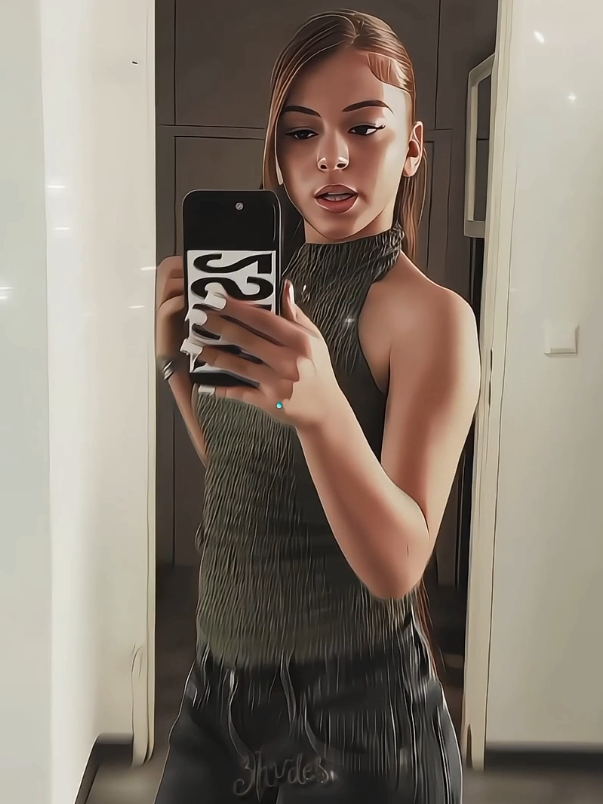 @𝙫𝙚𝙣𝙮𝙖 ⊹ ࣪
