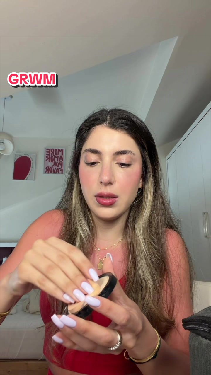 @Lilia Abdou