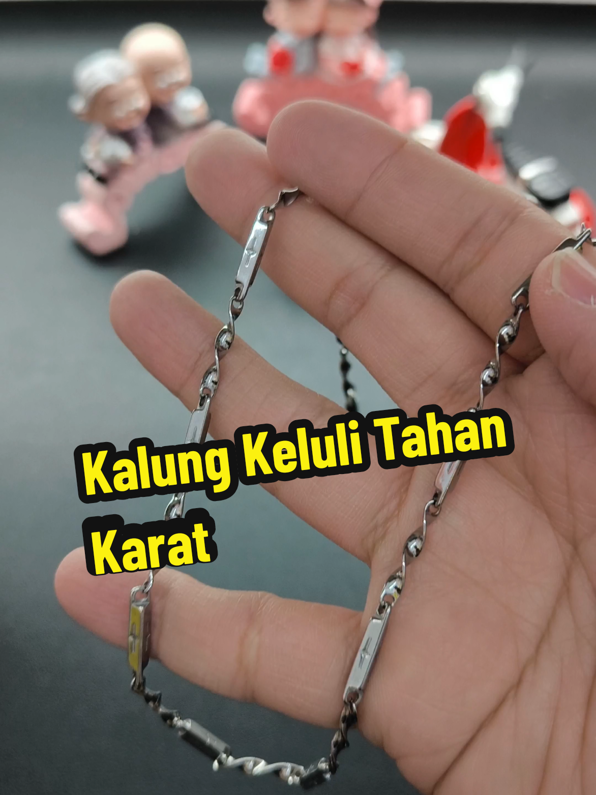 @FashionForUshop