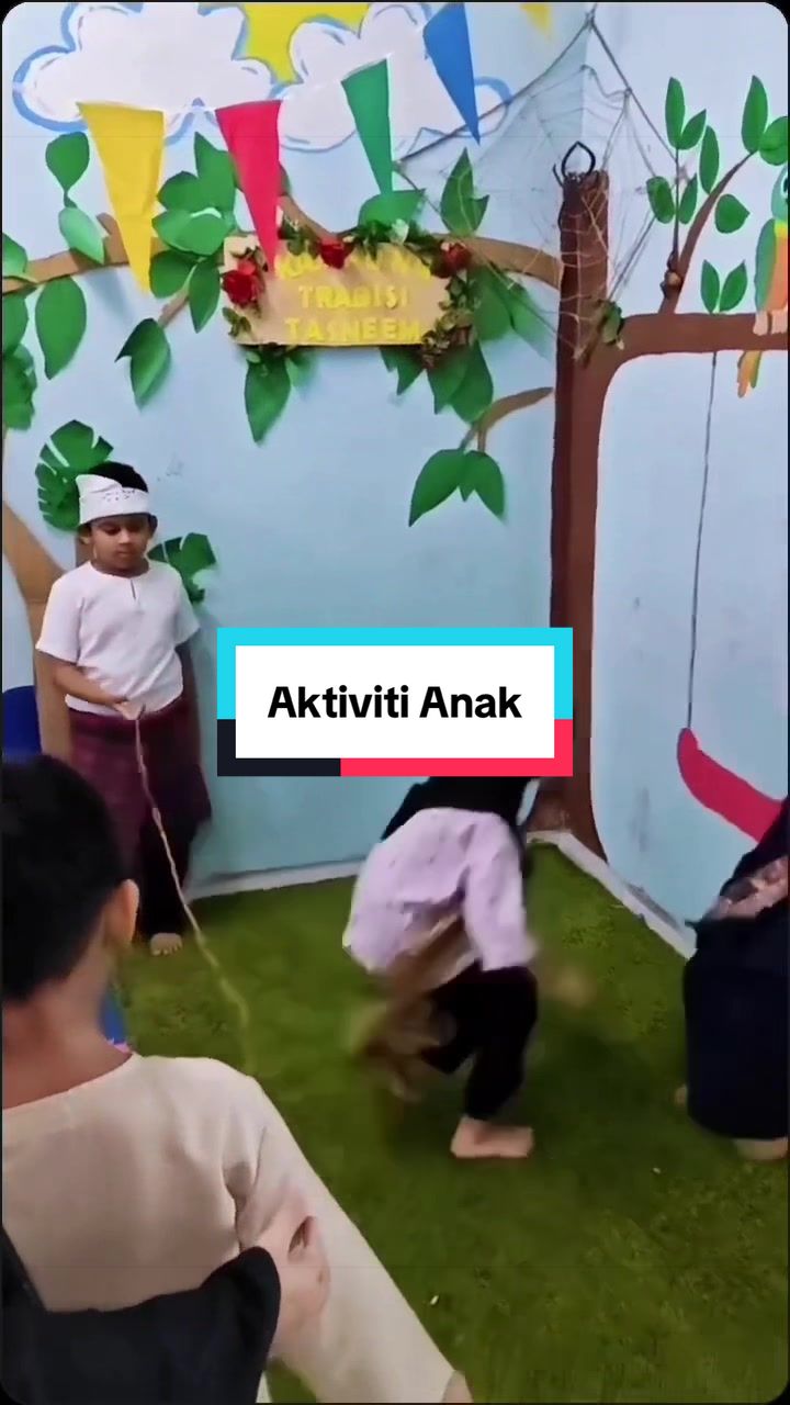 @T A D I K A T A S N E E M