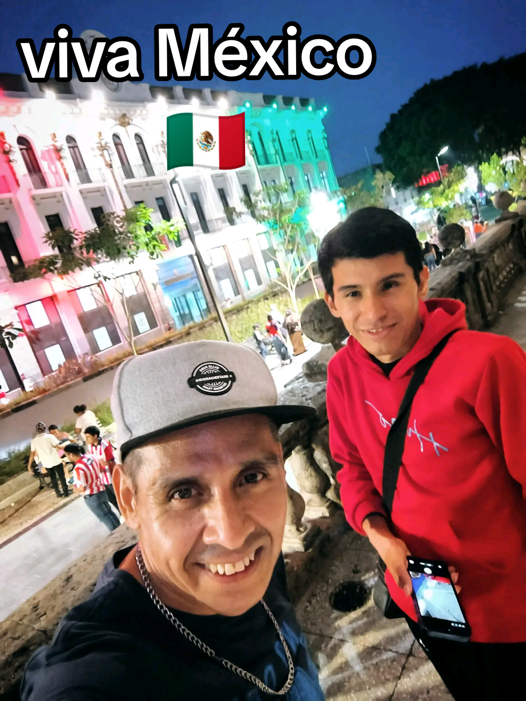 @RAÚL FL💙