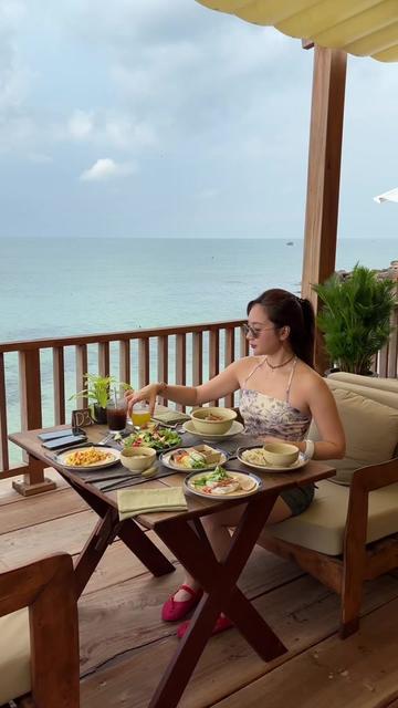 @Zoey in Phú Quốc 🐳