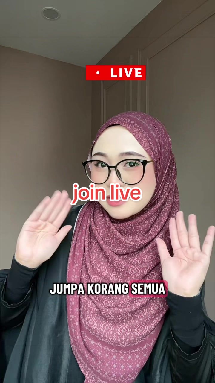 @Dilynahijab